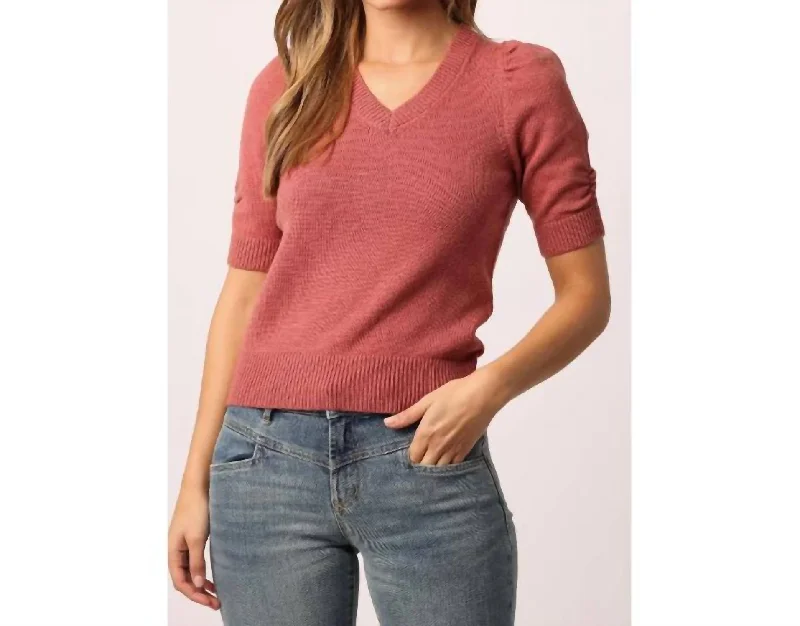 Alexandra Sweater in Rosewood Sweater Knitwear Pullover