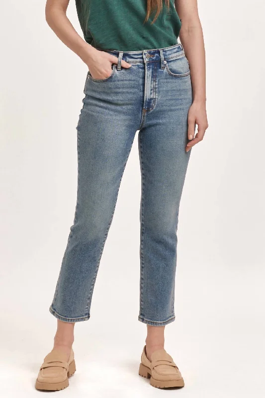 Frankie Straight Jeans In Antique Wash Trendy Wide-Leg High-Waist Denim