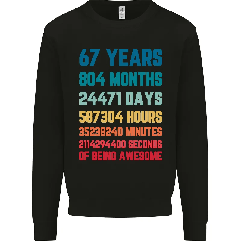 67th Birthday 67 Year Old Men's Sweatshirt - Navy Blue Classic Style For a Timeless Gift Hoodie with Color Block Contrast Stylish