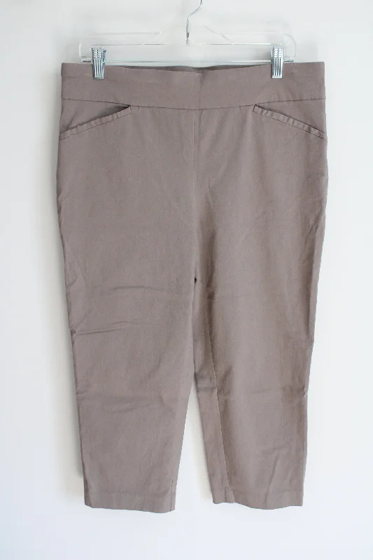 Chico's Perfect Stretch Tan Capri Pant | 2 (L/12) Classic Flared Pants