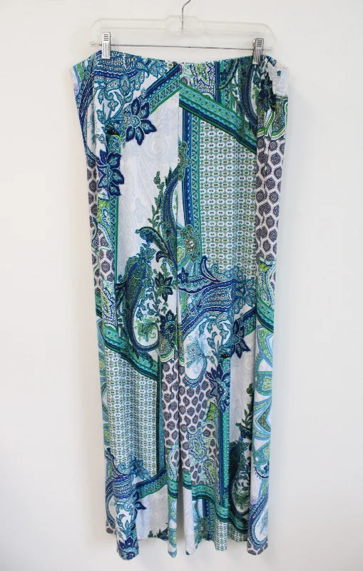 Chico's Blue Green White Paisley Print Stretch Wide Leg Pant | 3 (16/XL) High-Waist Jeans