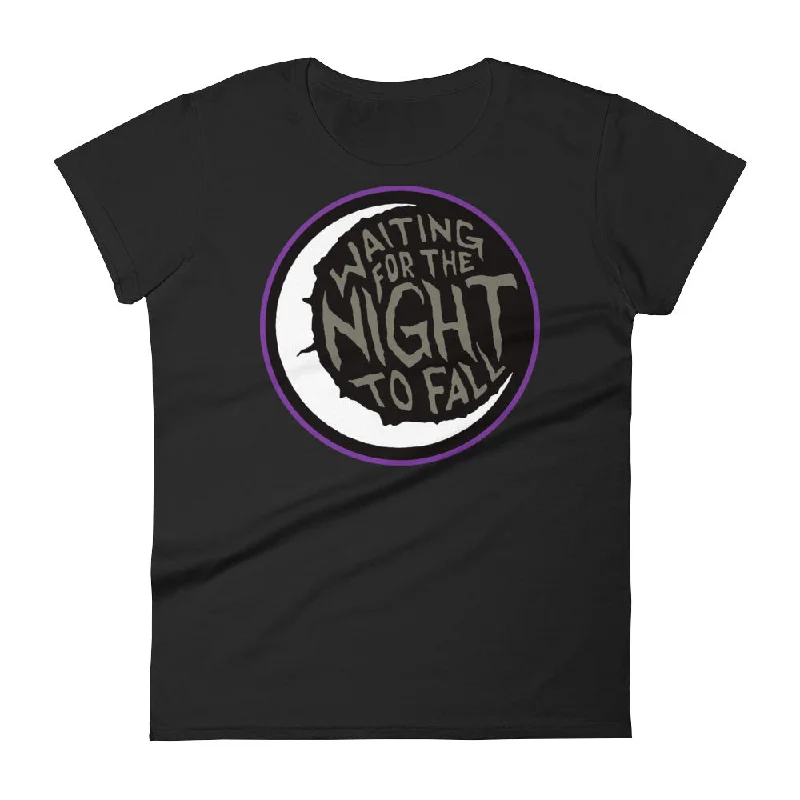 Waiting for The Night to Fall Women's short sleeve t-shirt Handmade Hand-knitted Hand-woven