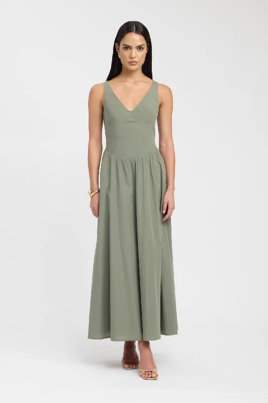 Romeo Maxi Dress Chic Sleeveless Maxi Dress